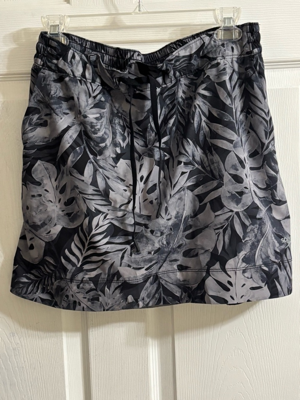 Speedo Black and Gray Tropical Short